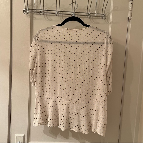 Zara Blouse, White with Black Polka Dots, size Large - Picture 3 of 4